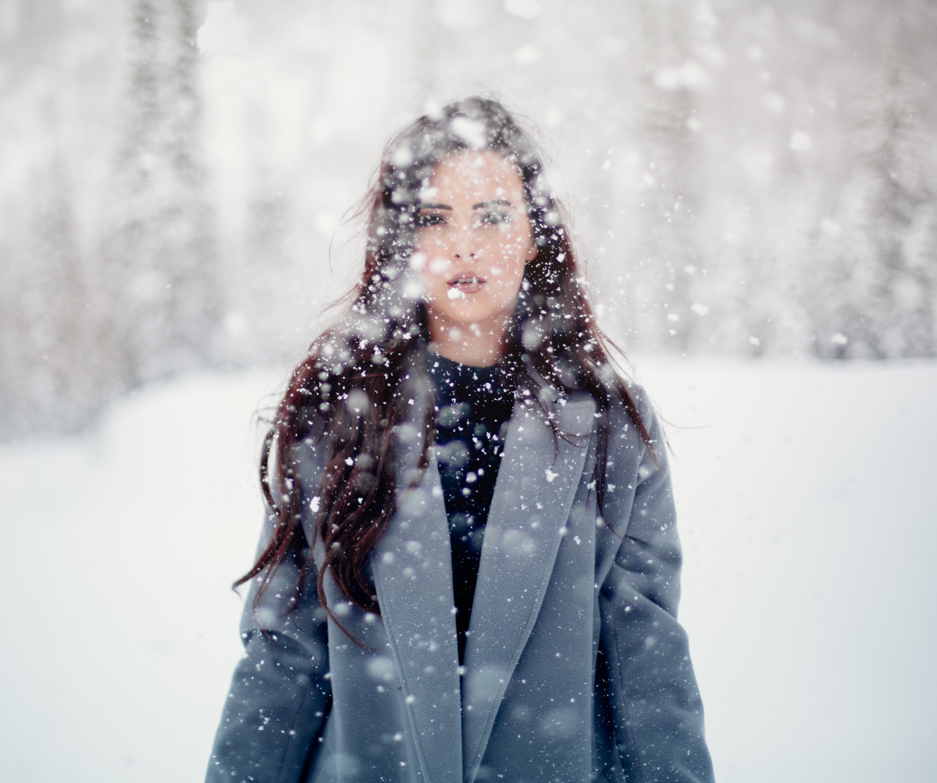 tenue élégante femme pour pas avoir froid en hiver